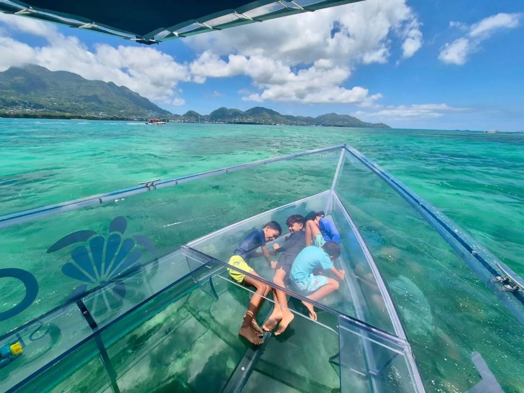 sortie bateau transparent seychelles sortie bateau transparent seychelles